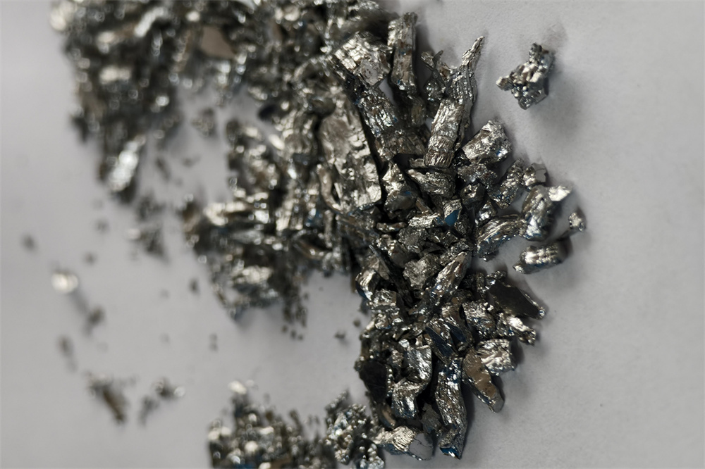 The most commonly used recycling method for ruthenium